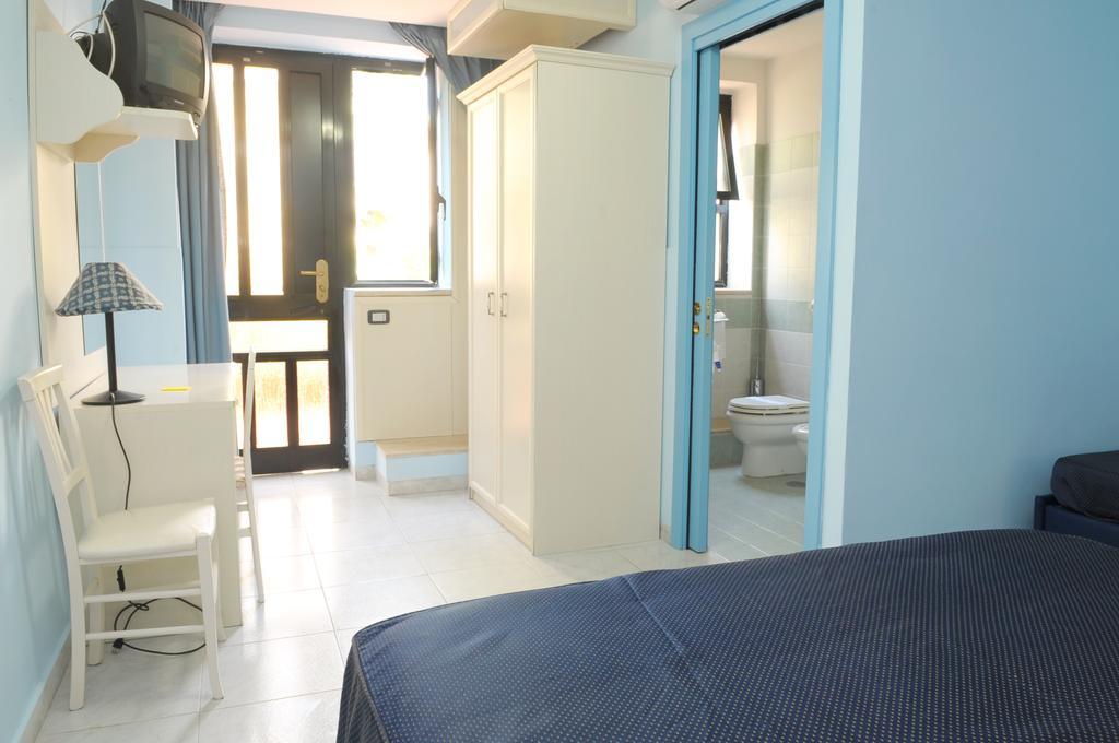 Hotel La Sorgente Hs Paestum Exterior photo